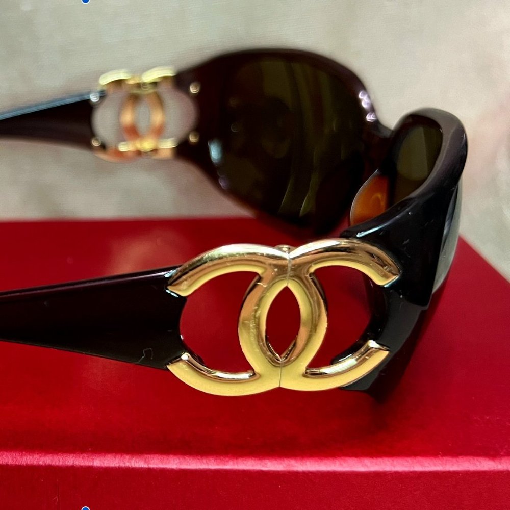AUTHENTIC CHANEL Tortoise Sunglasses